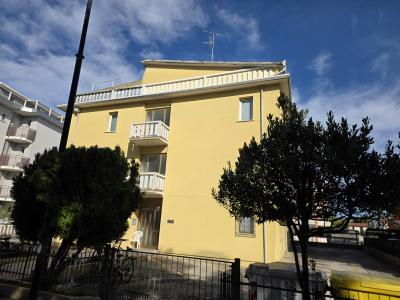 V0565 - Monolocale con posto auto a Caorle | Darsena Orologio - Immagine# 15