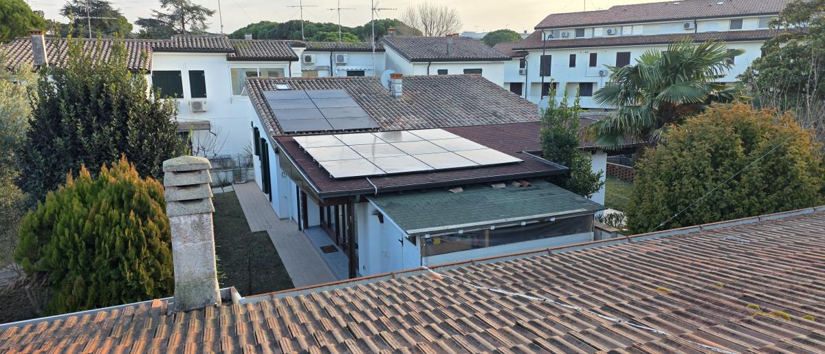 V0386 - Villetta con giardino in vendita a Caorle Villaggio dell’Orologio - Immagine# 2