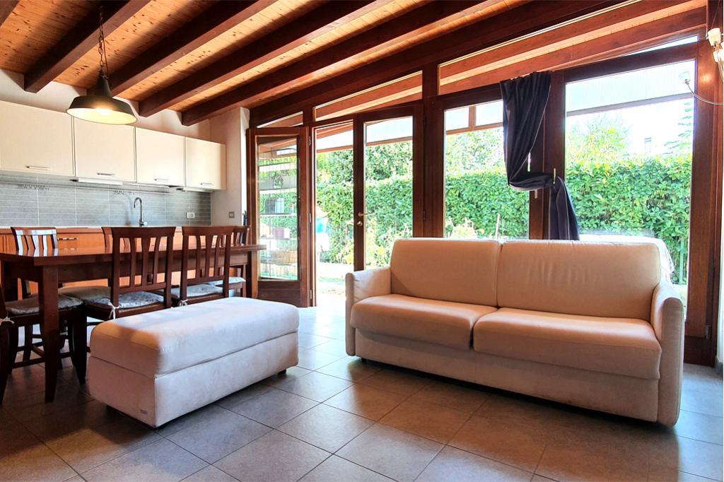 V0386 - Villetta con giardino in vendita a Caorle Villaggio dell’Orologio - Immagine# 1