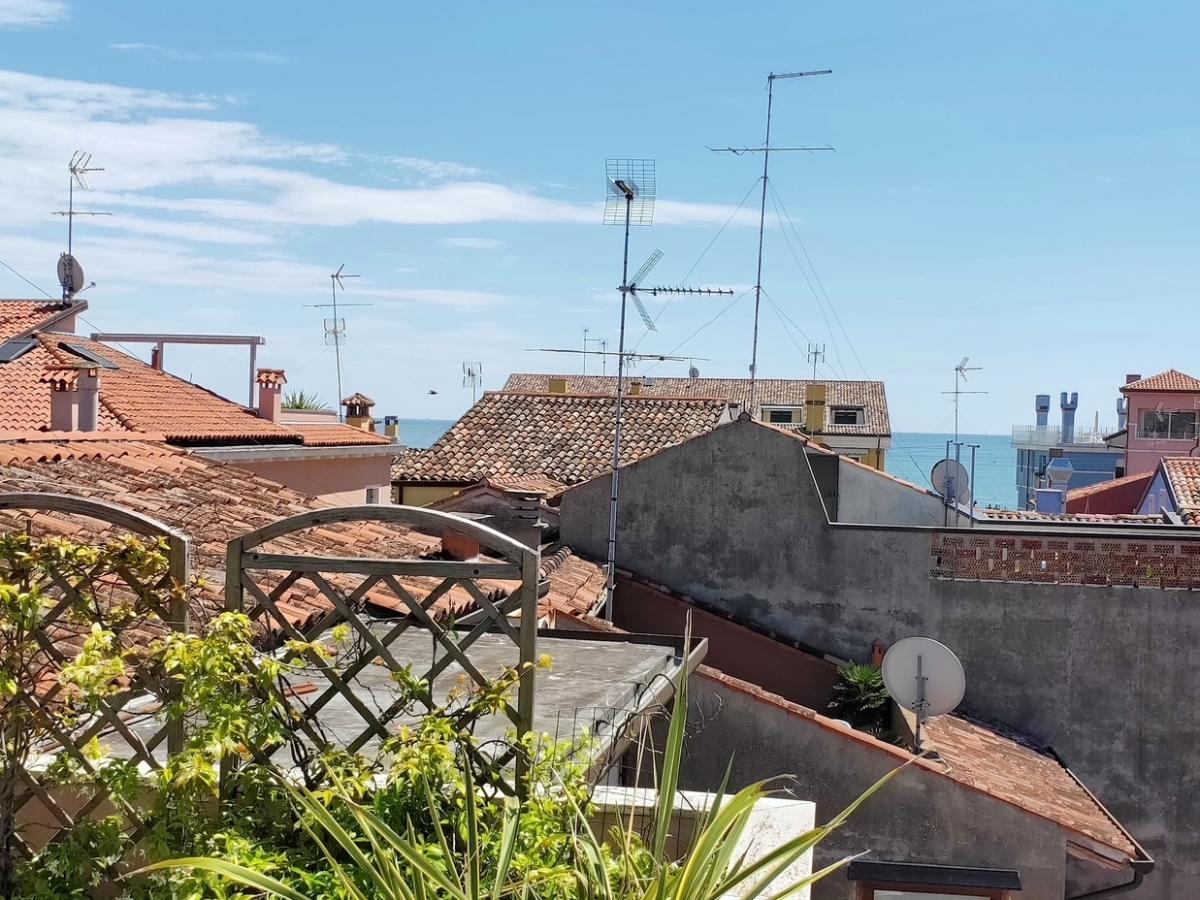 V0527 - Appartamento con terrazza vista mare nel centro storico di Caorle - Immagine# 25