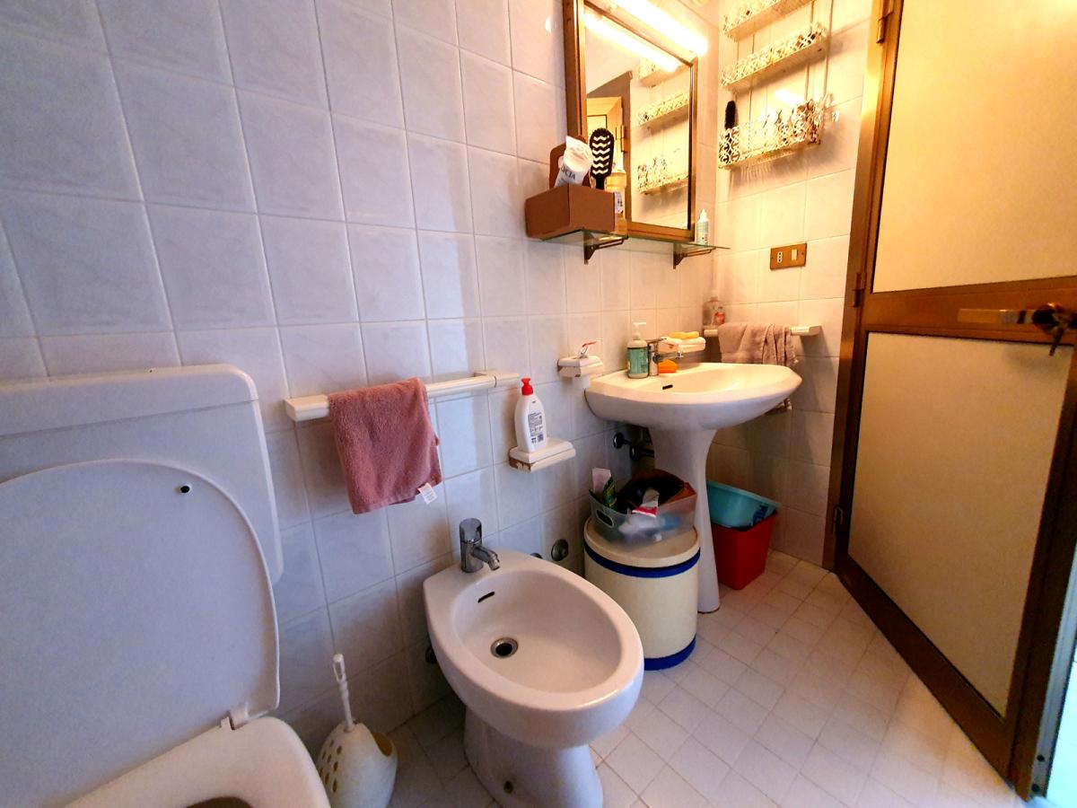 V0527 - Appartamento con terrazza vista mare nel centro storico di Caorle - Immagine# 24