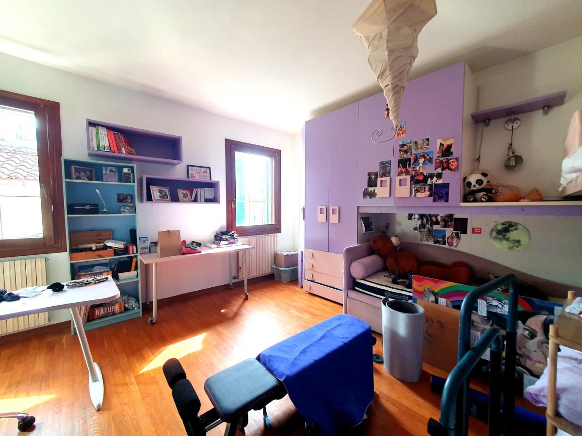 V0527 - Appartamento con terrazza vista mare nel centro storico di Caorle - Immagine# 16