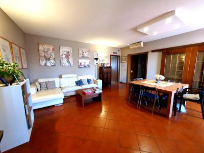 V0527 - Appartamento con terrazza vista mare nel centro storico di Caorle - Immagine# 4