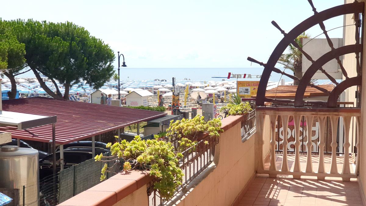 V0531 - Appartamento trilocale fronte mare in vendita a Caorle - Immagine# 29